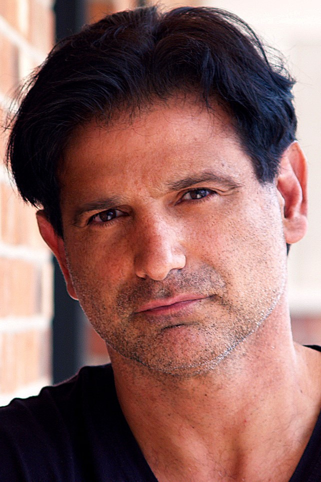 et billede af Frank Rossi