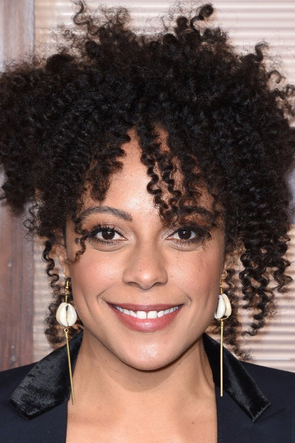 et billede af Rosalind Eleazar