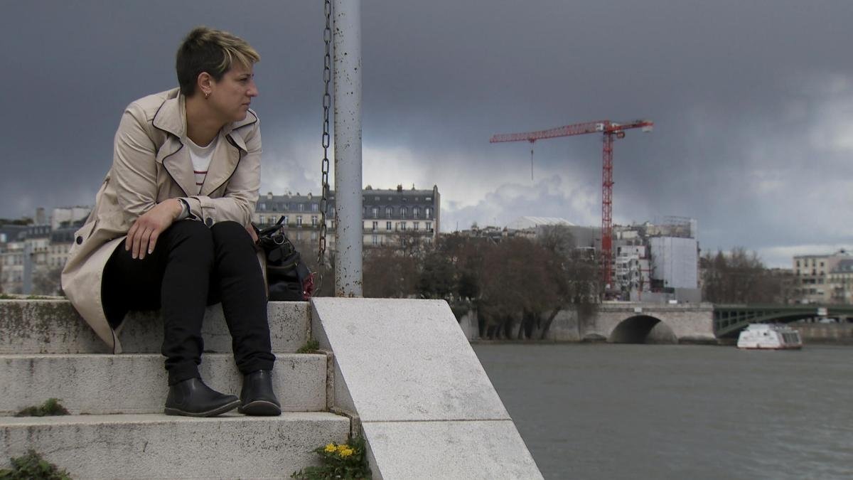 Le Monde En Face - Ma mère, mon poison