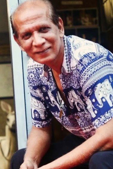 et billede af Asif Ali Haider Khan