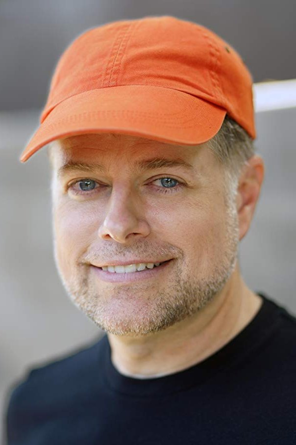 et billede af Drew Massey