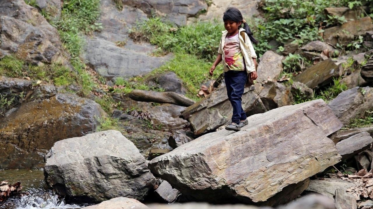 Chemins d'école, chemins de tous les dangers - Bolivie