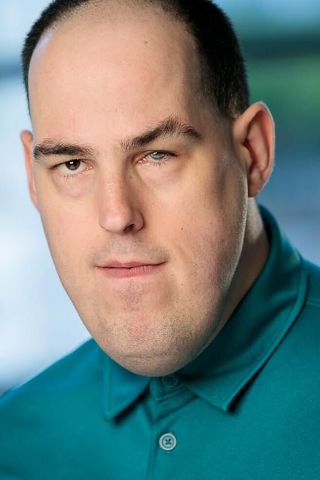 et billede af Luke Davis