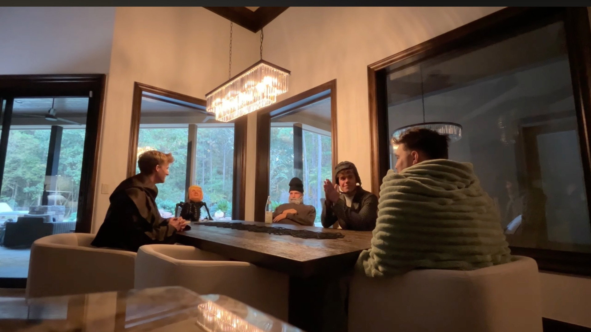 Canterbury Tales: Mystery at the Tavern