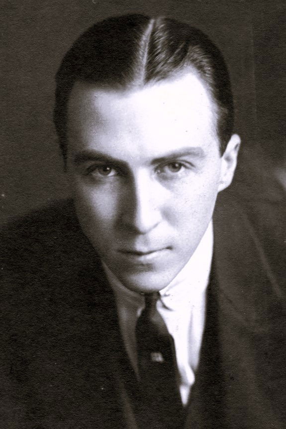 et billede af Hassard Short