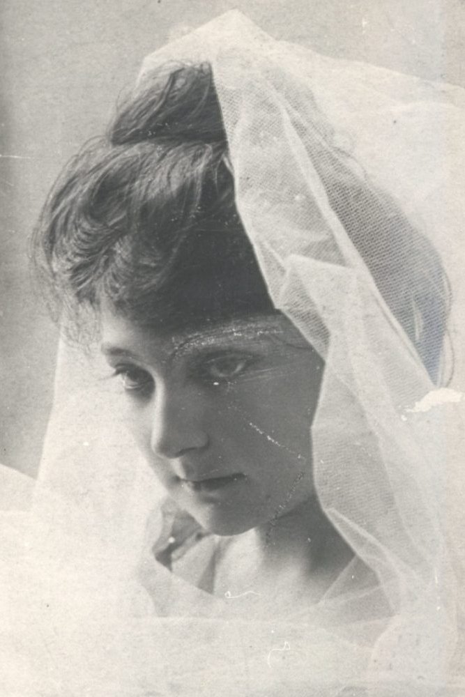 Anna Mar | Writer