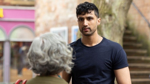 Hollyoaks 28x166