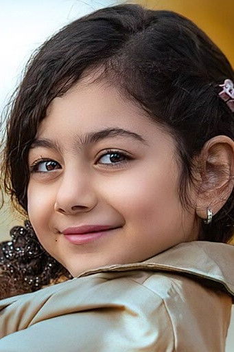 et billede af Hilda Kordbacheh