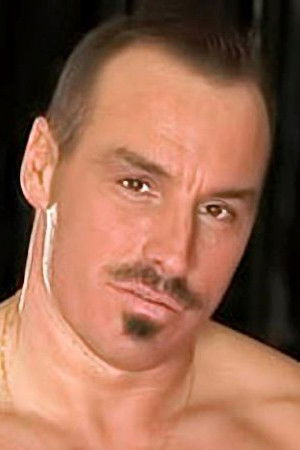 et billede af Alberto Rey