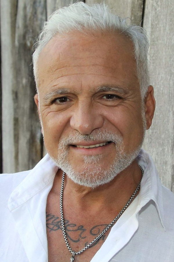 et billede af Nino de Angelo