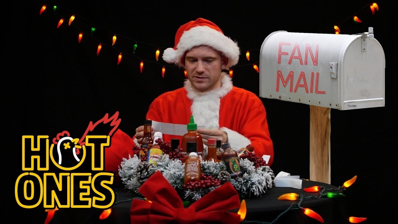 Hot Ones - Season 2 Episode 46 : Hot Ones Mailbag: Sean Evans Answers Fan Questions