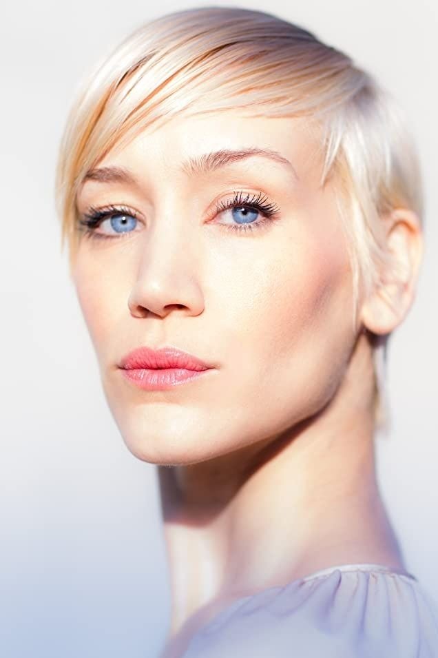 et billede af Marina Benedict