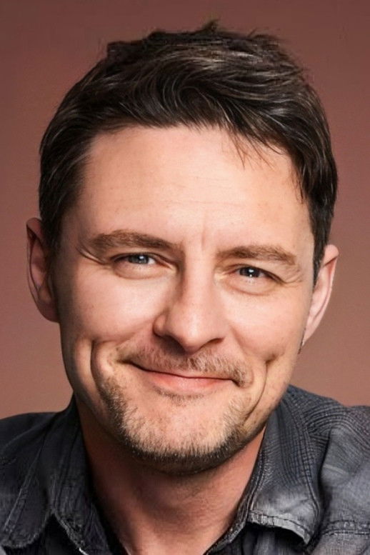 et billede af Tuna Kiremitçi