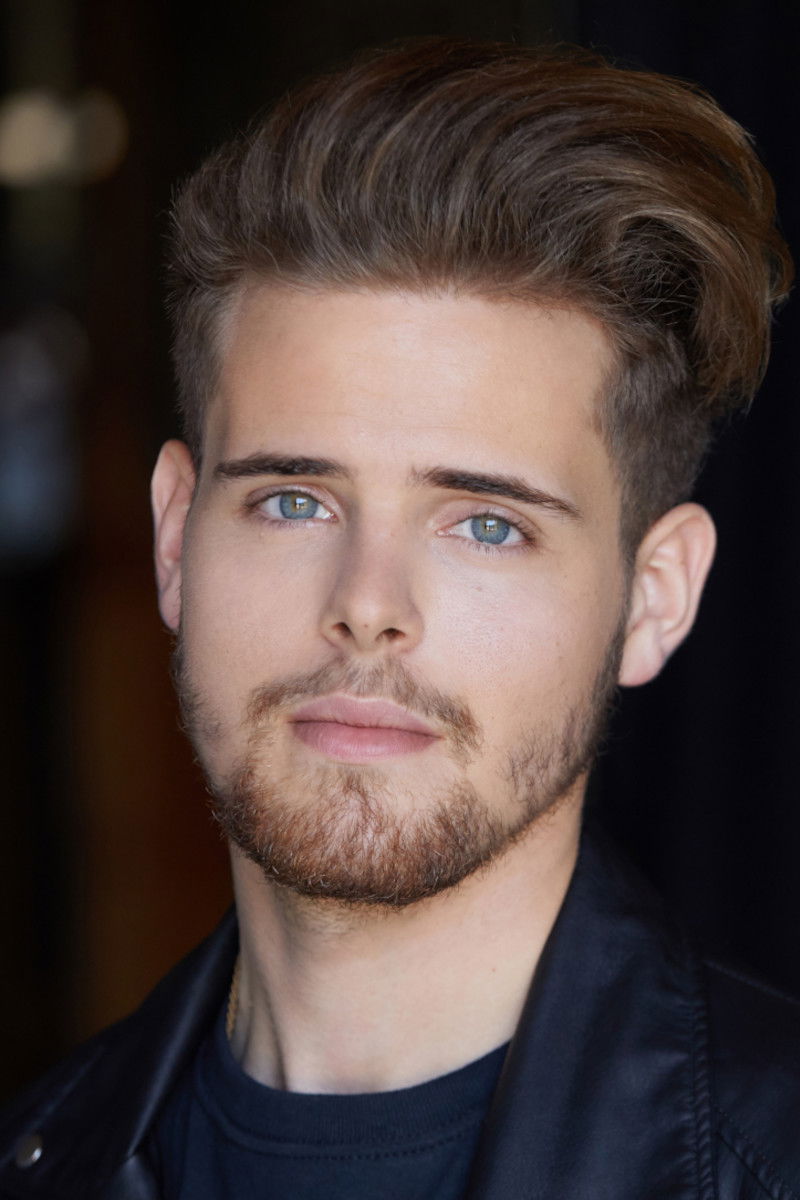 et billede af Jackson Pounds