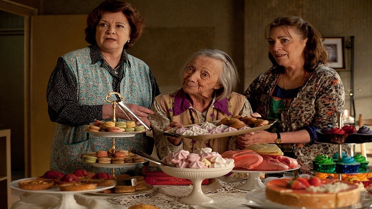 El Postre de la Alegría (Paulette) (2012)