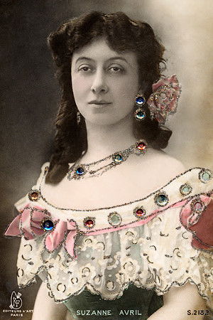 et billede af Suzanne Avril