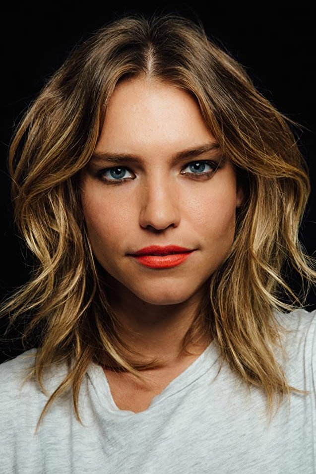 et billede af Jess Varley