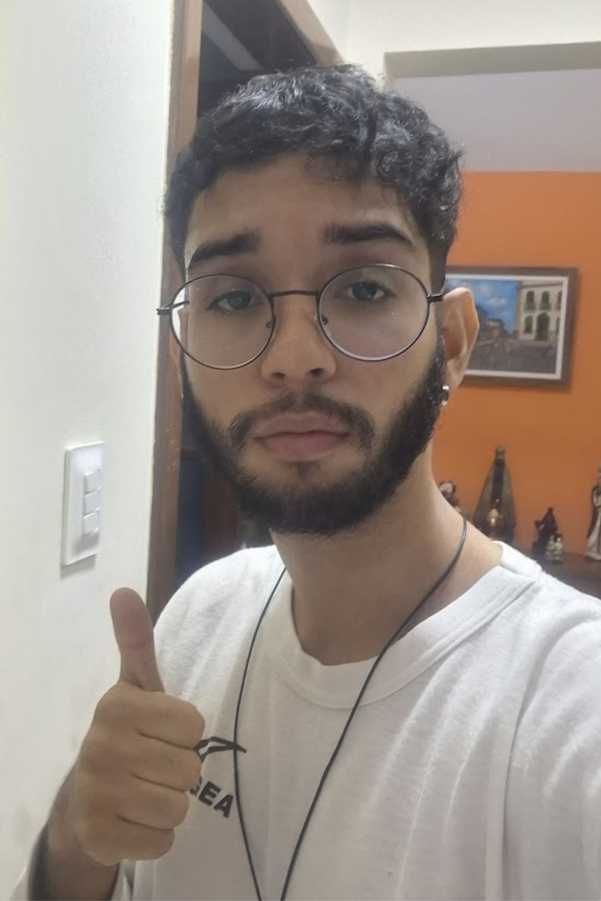Vinícius Nocera | Alguém
