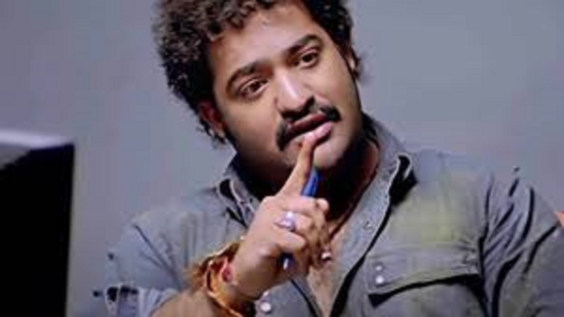 రాఖీ