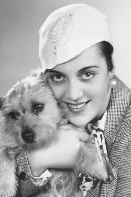 et billede af Mary Sheridan