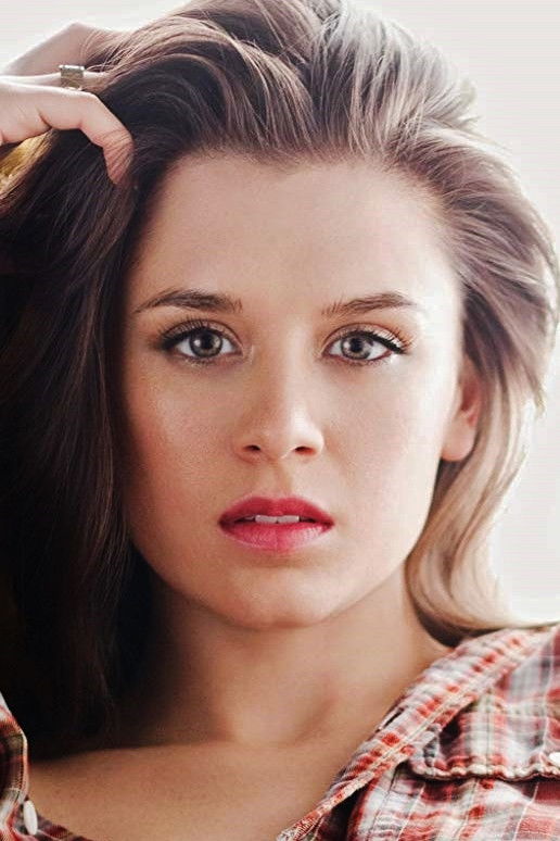 et billede af Ramona Mallory