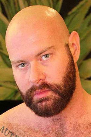 et billede af Luke Harrington