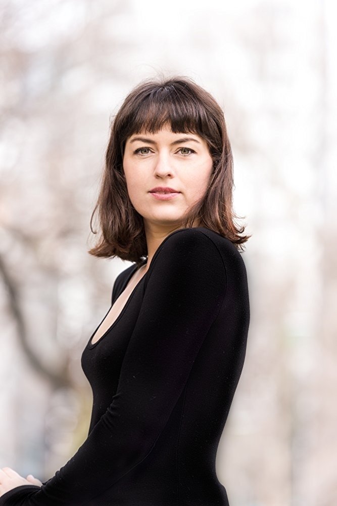 et billede af Sarah Clarke