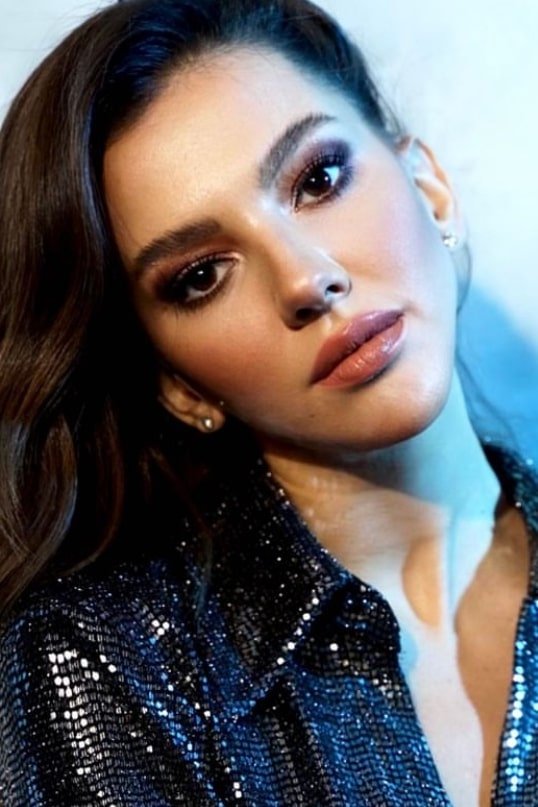 et billede af Rüya Coriç