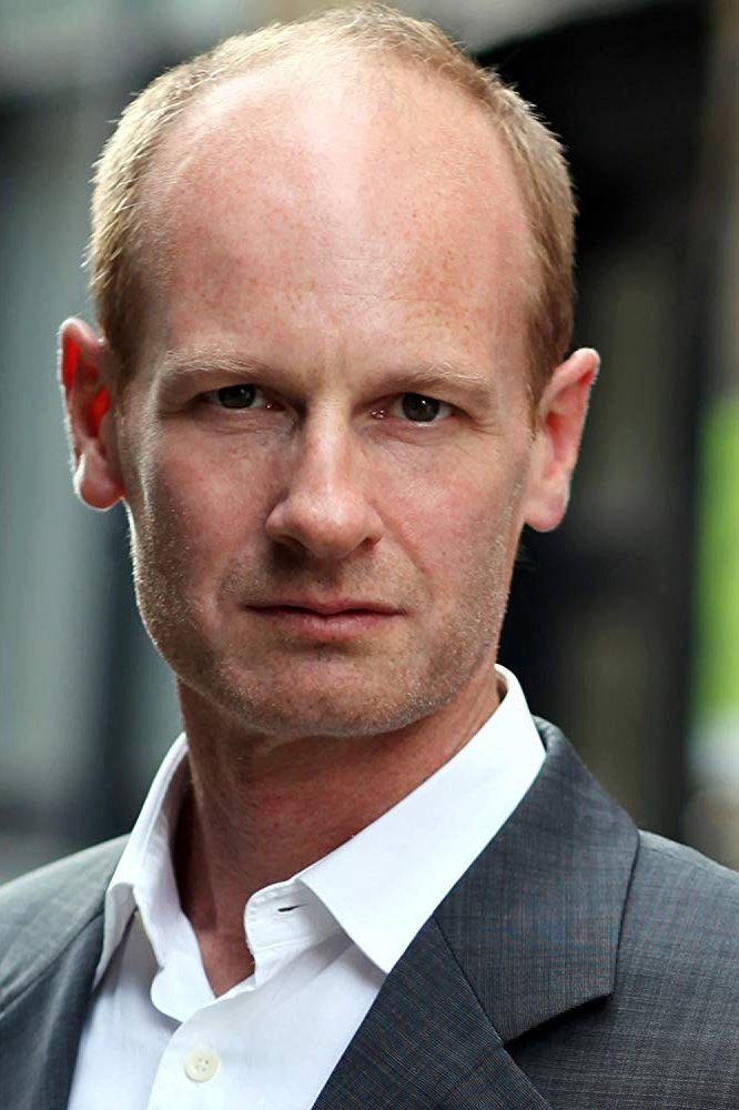 et billede af John Mackay