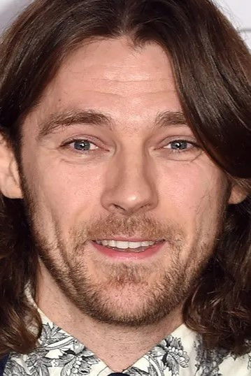 et billede af Oscar Sharp