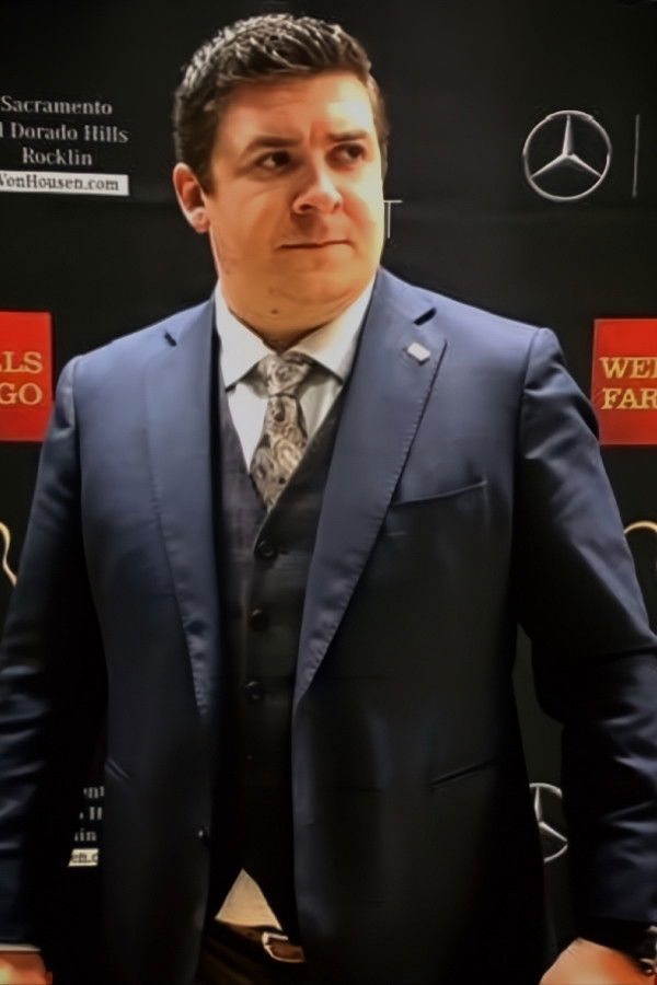 et billede af Jon Robert Quinn