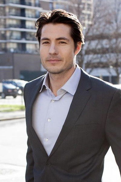 et billede af George Bruer