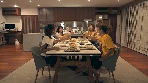 Terrace House: Opening New Doors