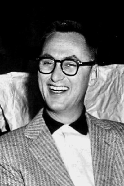 et billede af Jack Sher