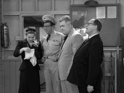 The Phil Silvers Show - Épisode 17