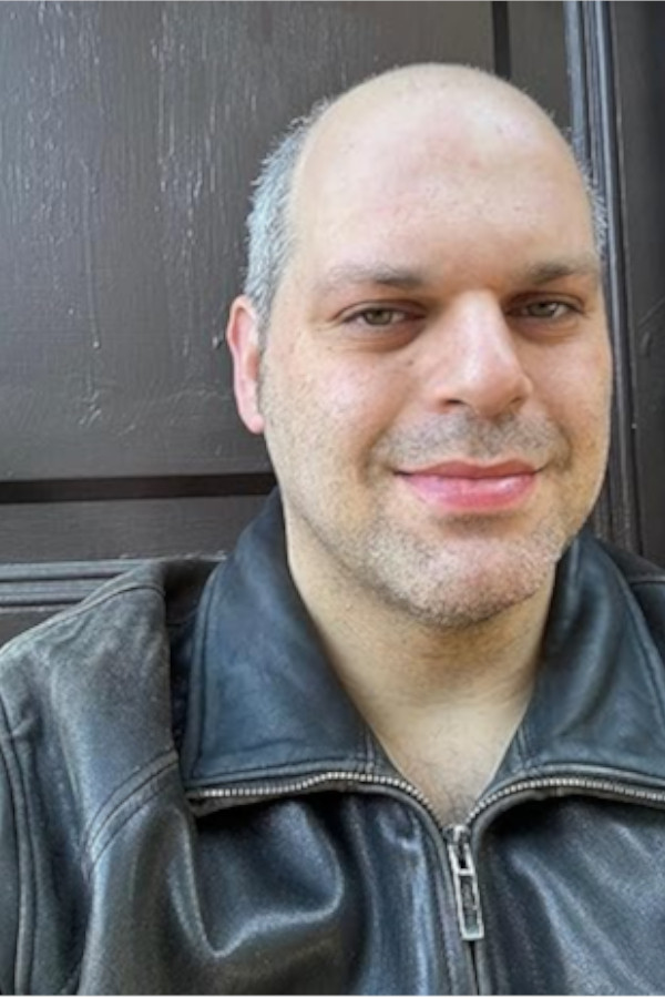 et billede af Alex Bienstock