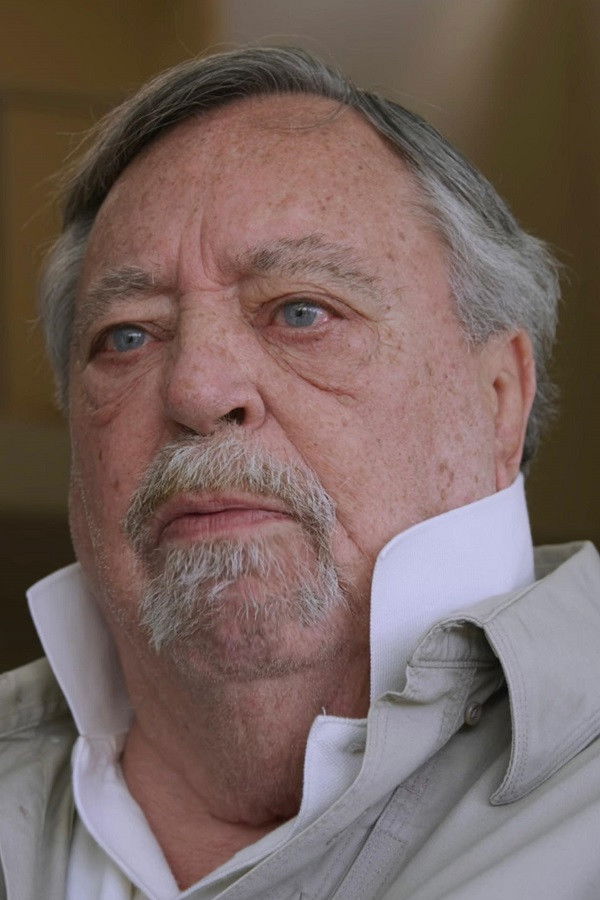 et billede af Larry Doyle