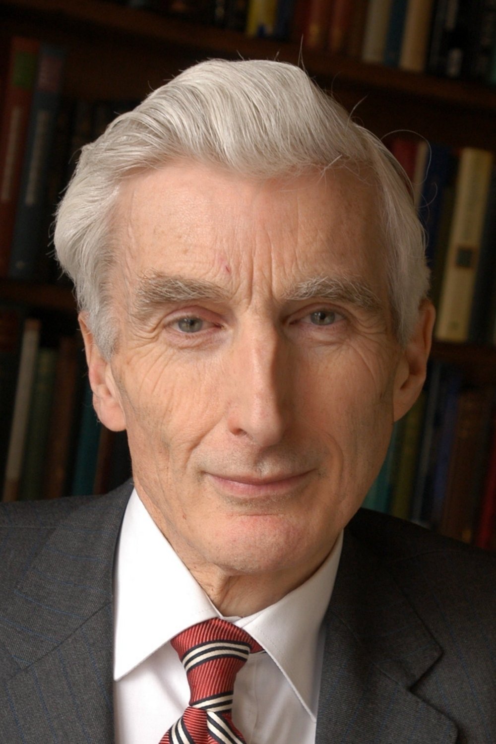 et billede af Martin Rees
