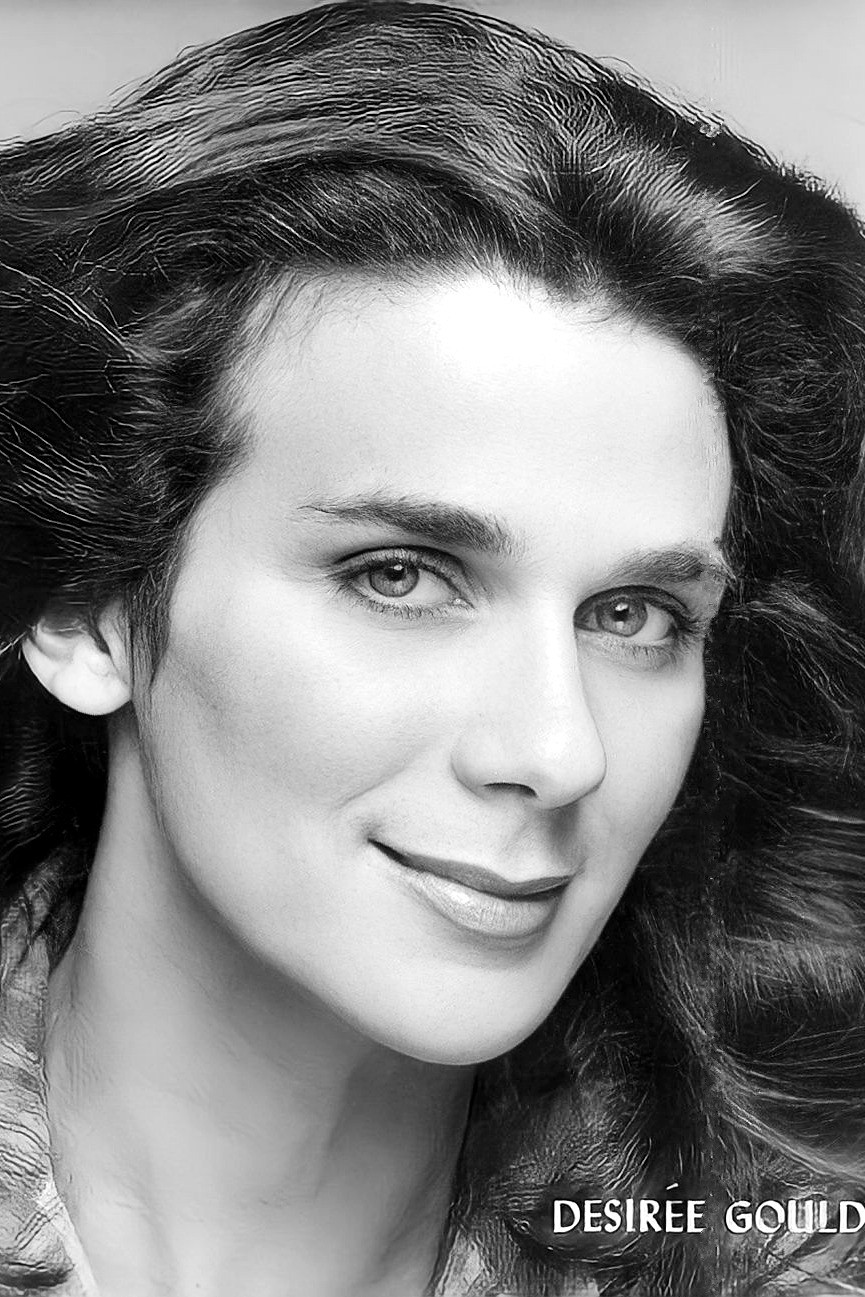 et billede af Desiree Gould