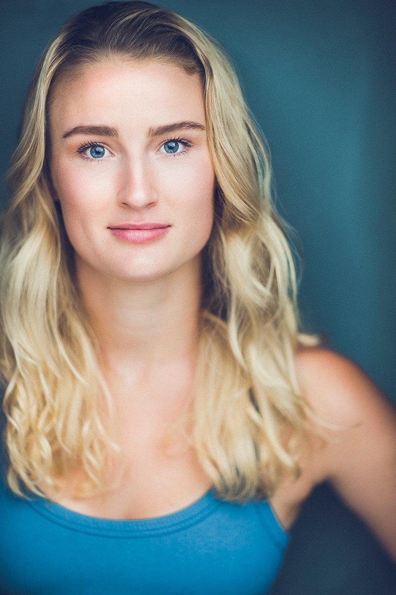 et billede af Madeleine Warren