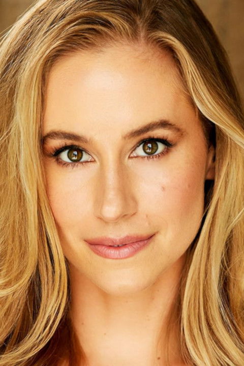 et billede af Samantha Grace Miller