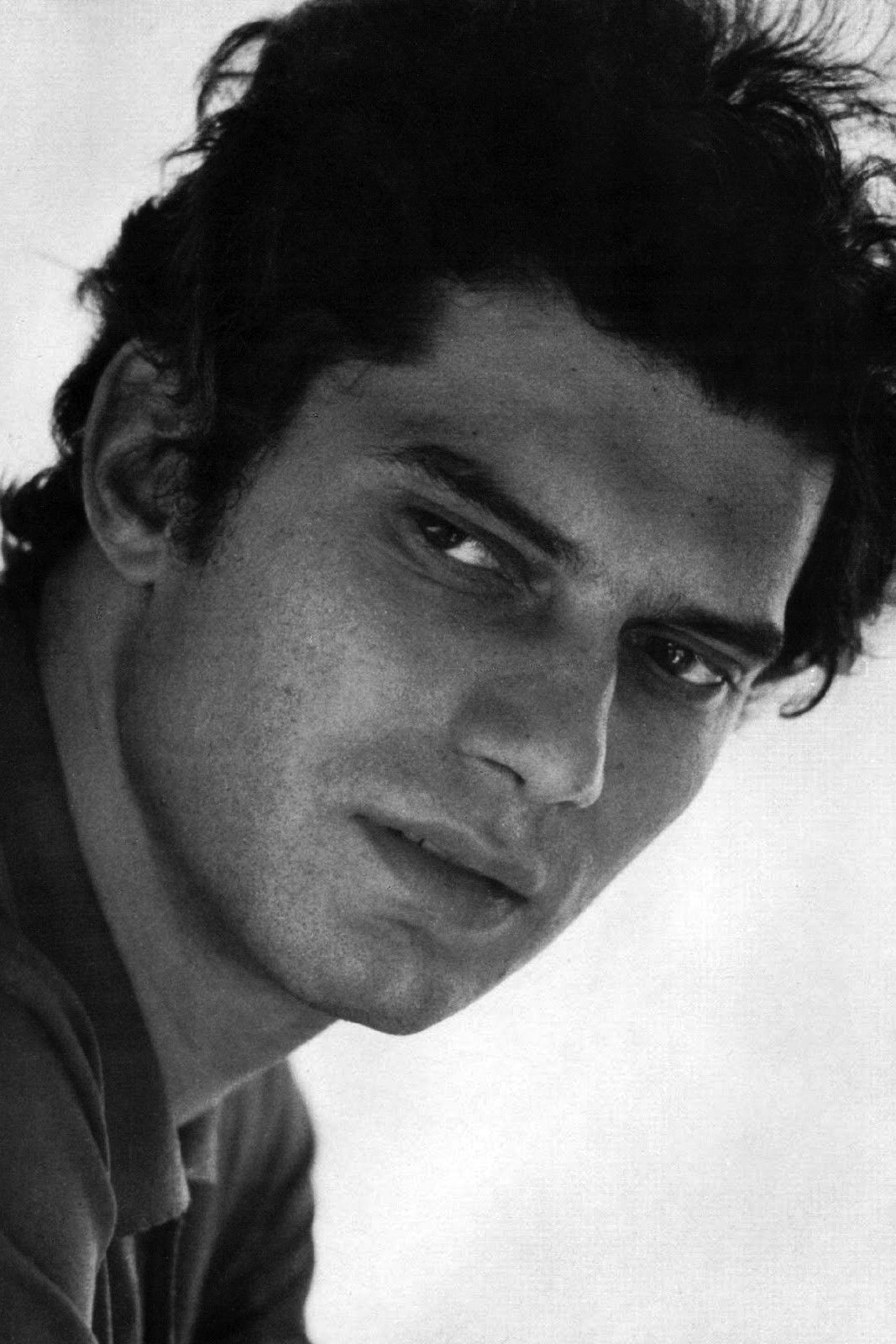 et billede af Luigi Tenco