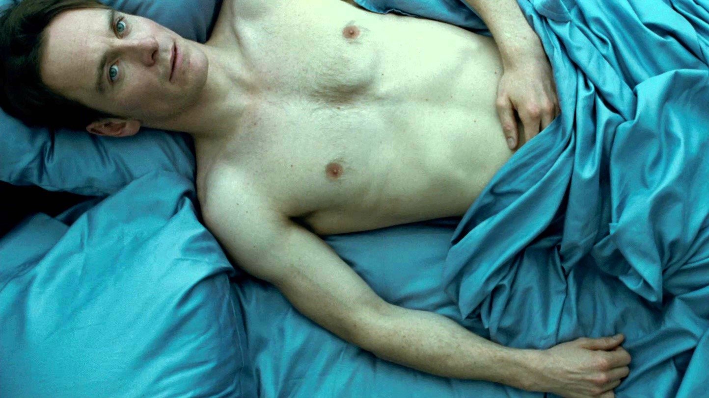 Shame (2011) – Um Drama Intenso Sobre o Vício em Sexo e a Solidão Emocional 1 AOSzhQfsXIqHPl9JgQvGkBPhYm