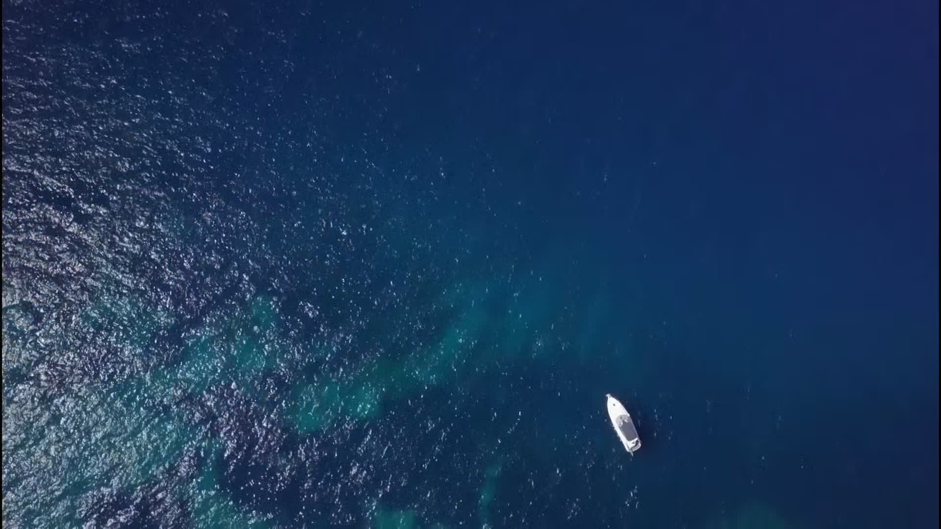 Gino’s Italian Escape S05E01 backdrop