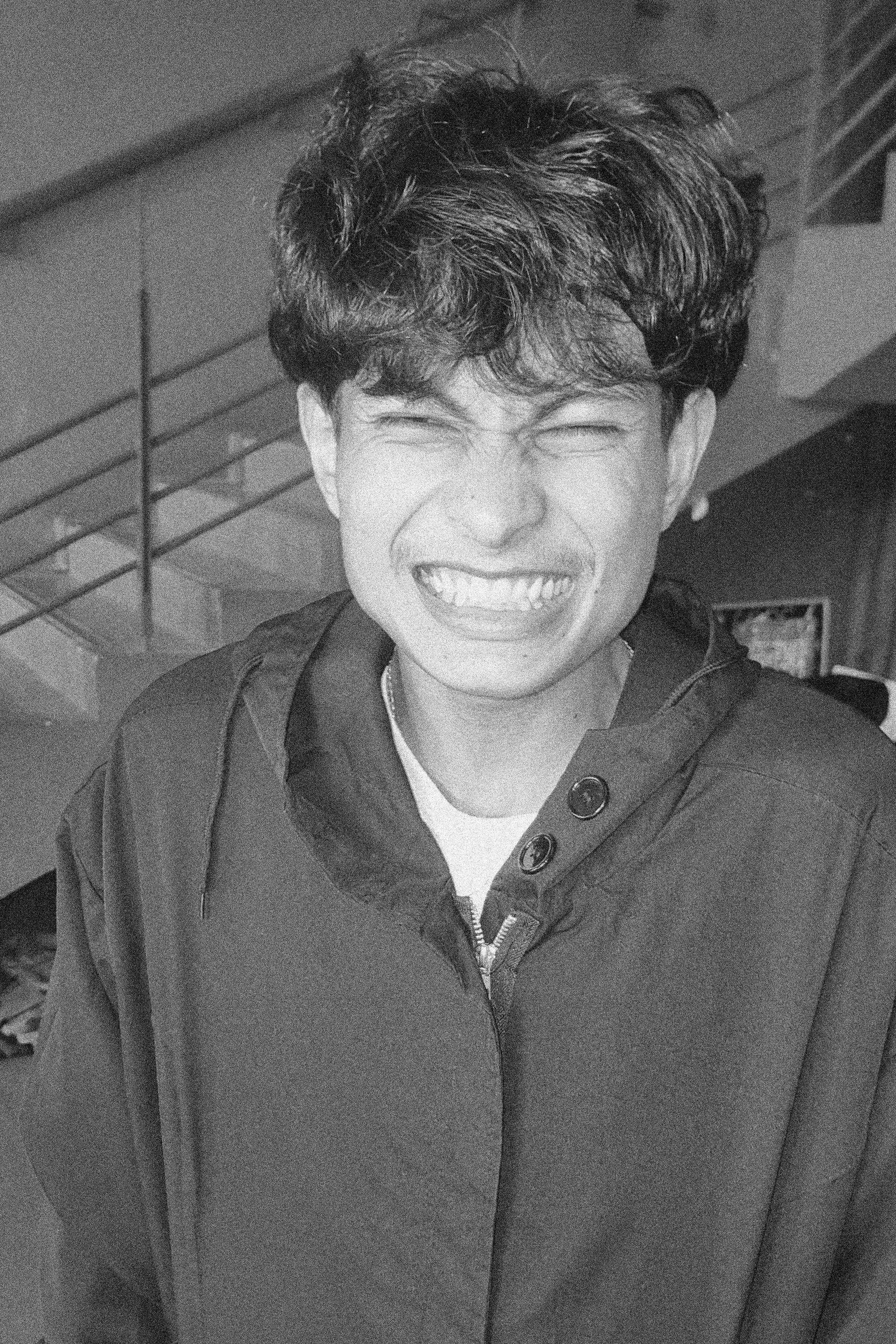 et billede af Aaron Biswas