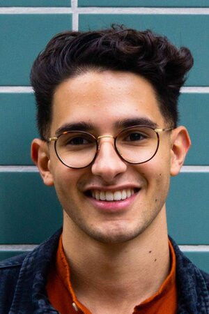 et billede af Antar Latifine