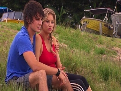 Home and Away 27x158