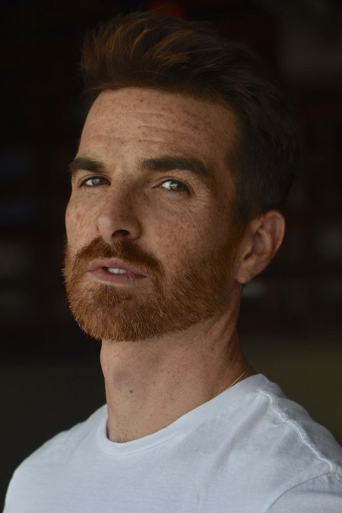 et billede af Chris Damon