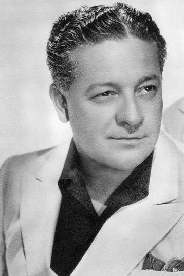 et billede af Charles J. Correll