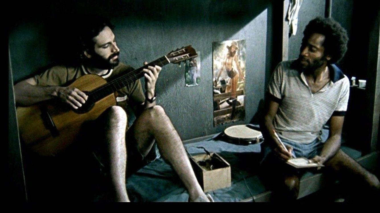 Quase Dois Irmãos (2004)